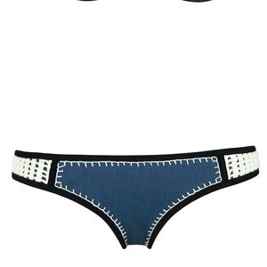 Triangl Swimwear bottoms. Size L.